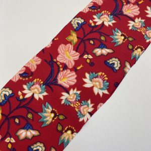 Corte dupont rojo floral